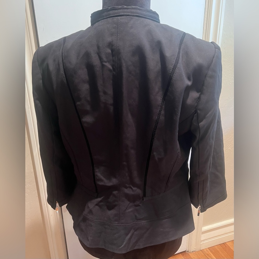 White House Black Market Perfect Form Zip Front Black Jacket Blazer Size 12 - Picture 8 of 14